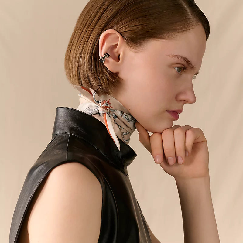 Love is Sweet.Love cheats.